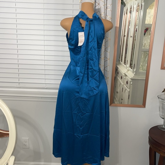 FASHION SATIN DRESS - Picture 2 of 3